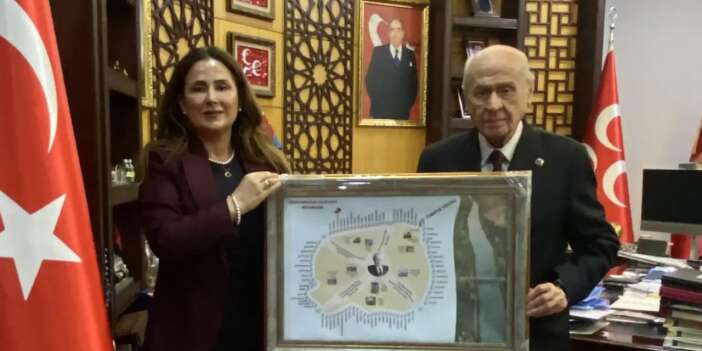 Bilge liderin “su misali” ilhamı ile “Diyar-ı Devlet” tablosu