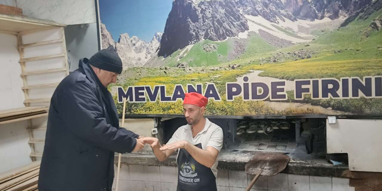 Zabıta ekiplerinden fırınlara sıkı denetim