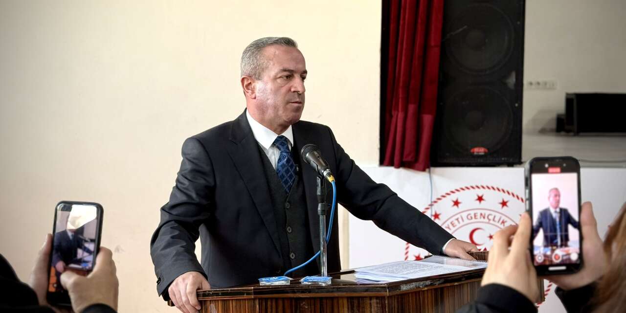 Başkan Kaya, Yüksekova'da 35 yıllık mülkiyet sorunu çözülüyor