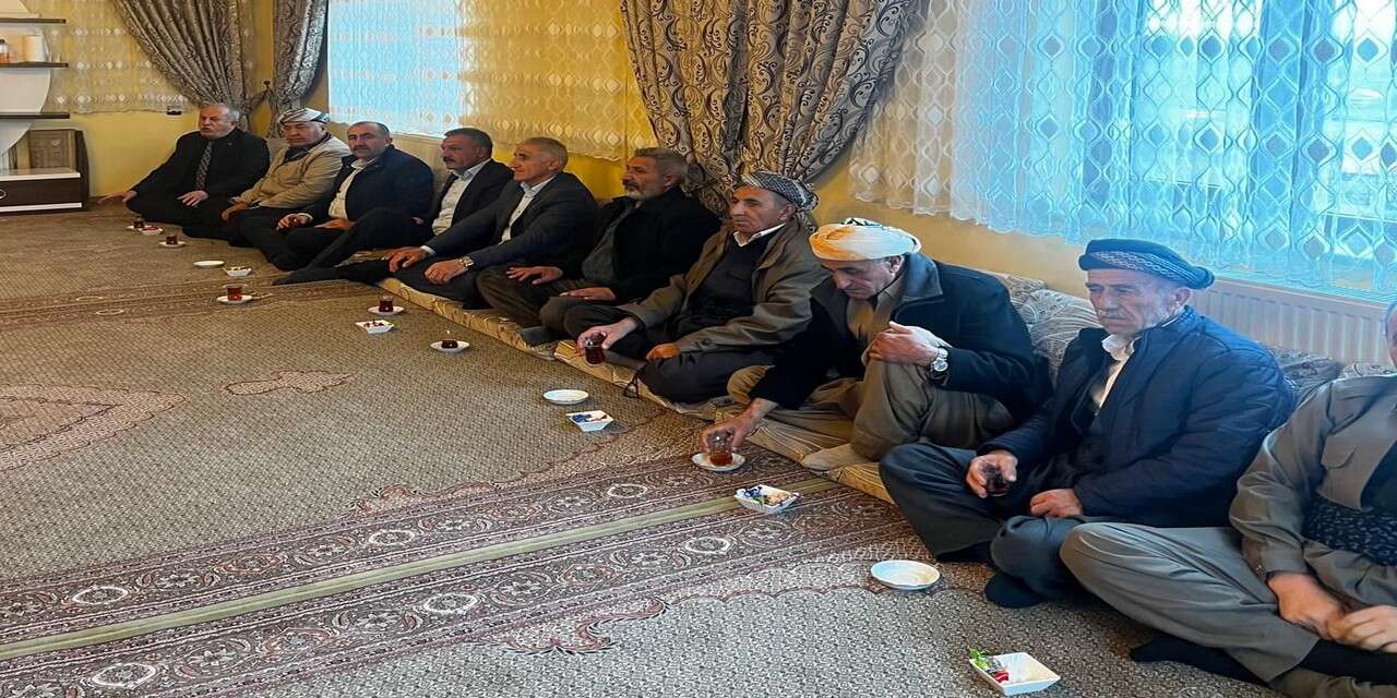 Keskin ve Başkan Şakar, Şehit ve Gazi ailesini mutlu gününde yalnız bırakmadı