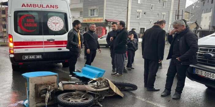 Hakkari'de trafik kazası 1 yaralı