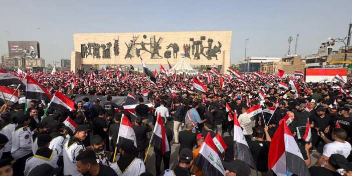 Irak’ta 12 kentte protesto