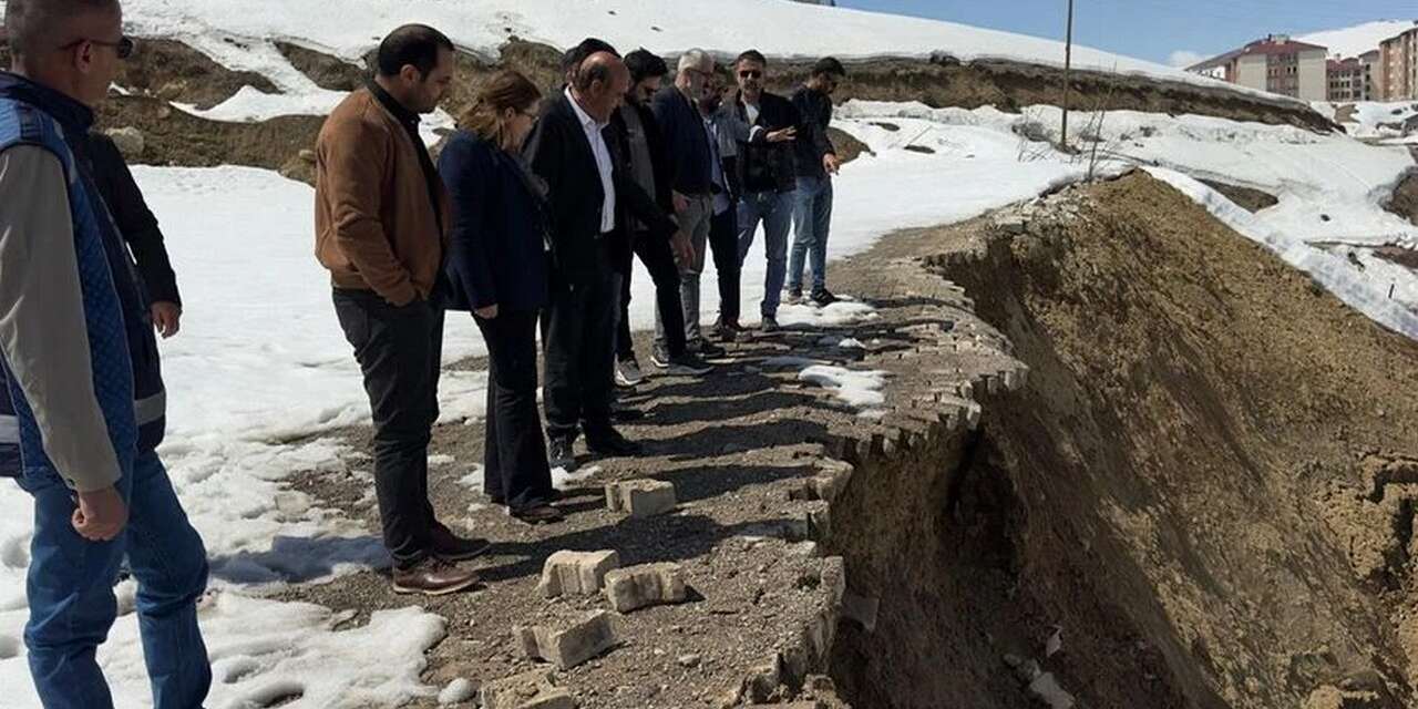Pizok yolu trafiğe kapatıldı