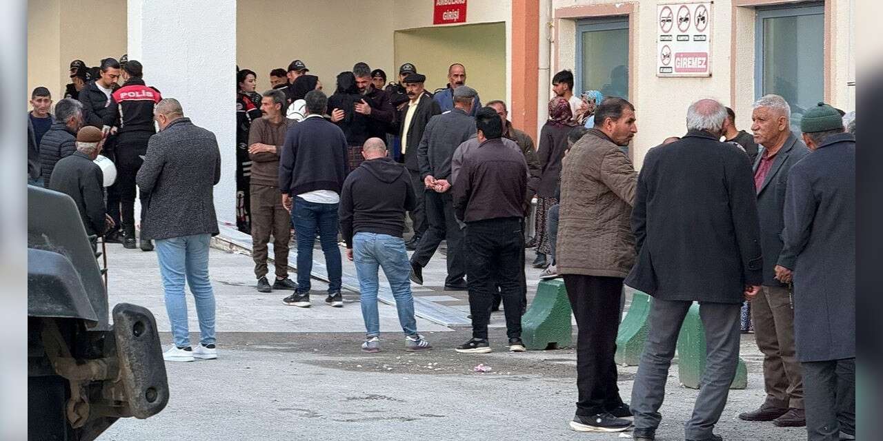 Köylüler çatıştı, 2 ölü, 6 yaralı