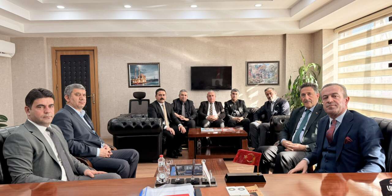 Başkan Kaya’dan eğitim camiasına taziye ziyareti