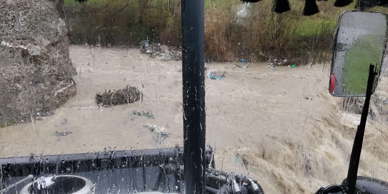 Hakkari’de dere yatakları alarm veriyor