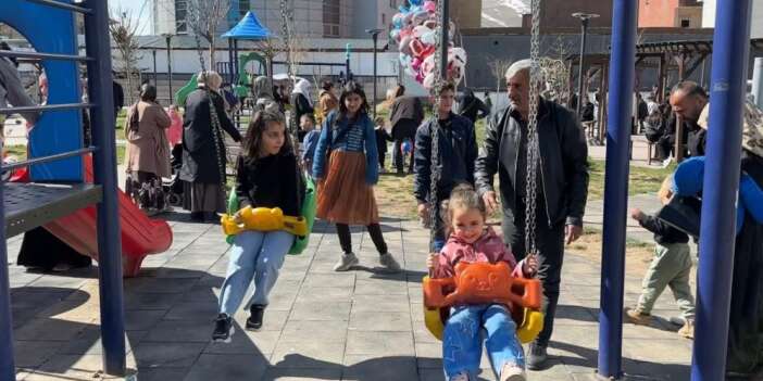 Yağışlı günler geride kaldı, Yüksekova ısındı