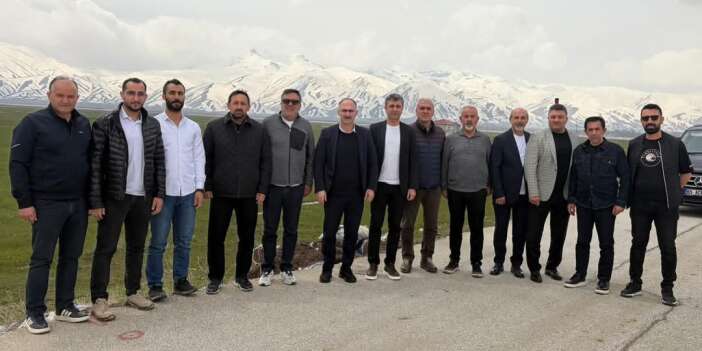 Yüksekova’dan kayakta büyük adım