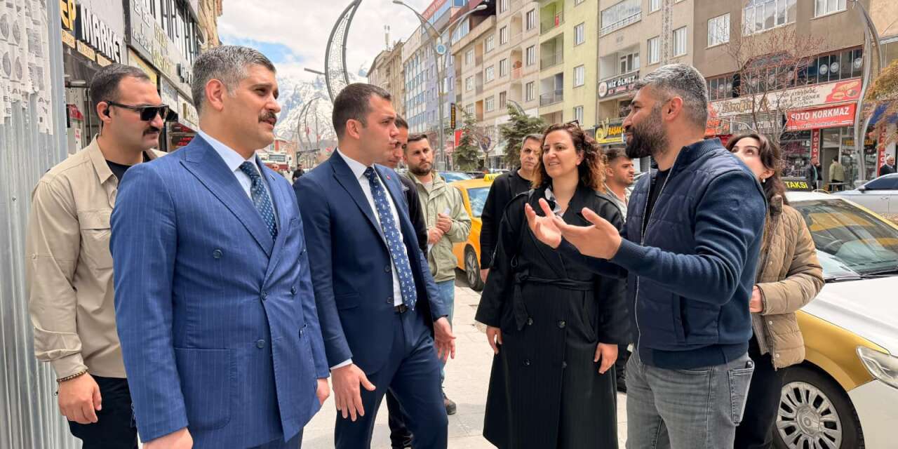 Hakkari Çarşı Merkezi Kent meydanı projesi ile planlanıyor