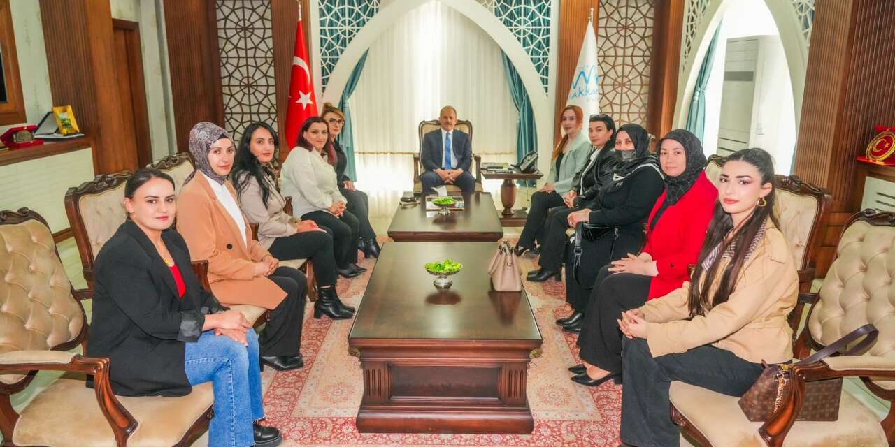 Vali Taşyapan'a ziyaretler sürüyor