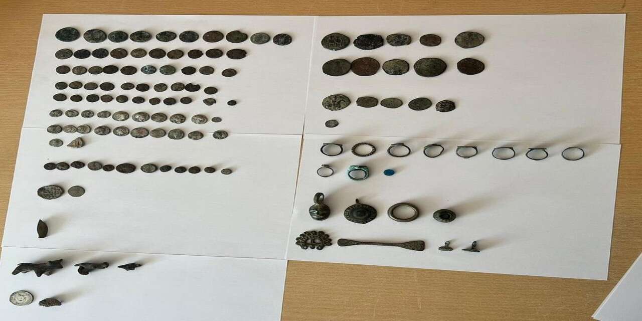 Çöplükten 128 parça tarihi eser çıktı