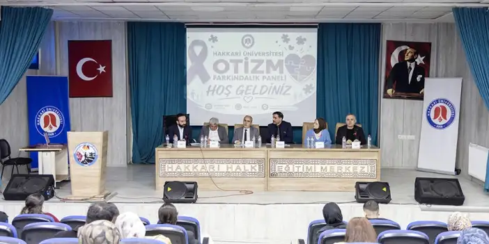Hakkari’de “Otizm Farkındalık Paneli” düzenlendi