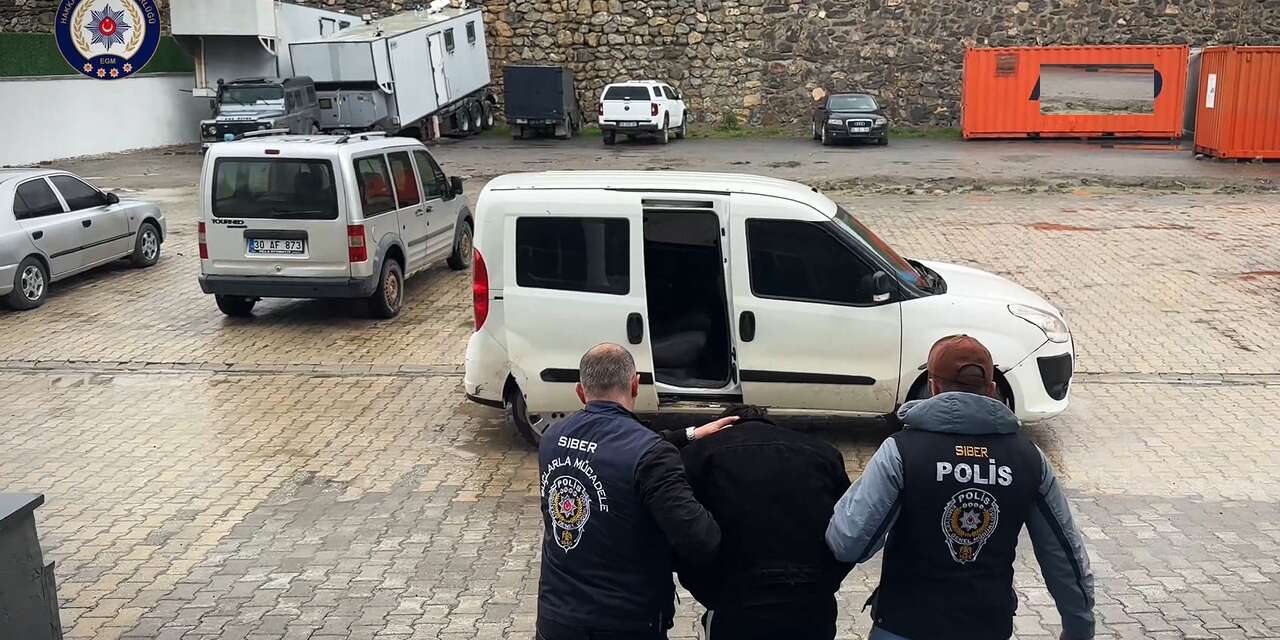Siber şebeke' nin "Beyini" balkanlarda çökertildi