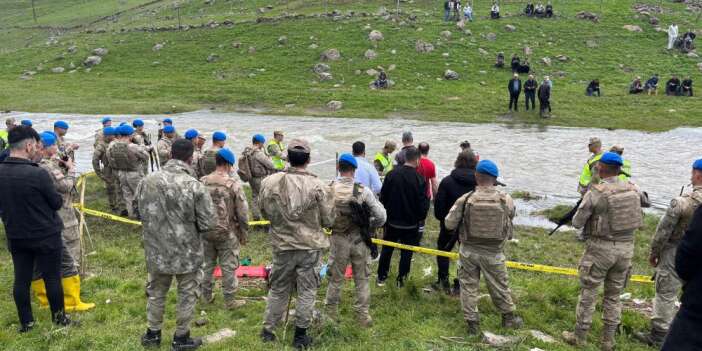 Kayıp emekli öğretmen derede ölü bulundu