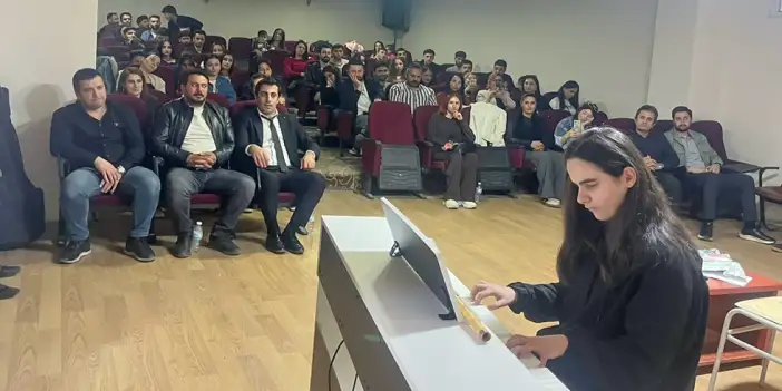 Piyano ve ney dinletisi yoğun ilgi gördü