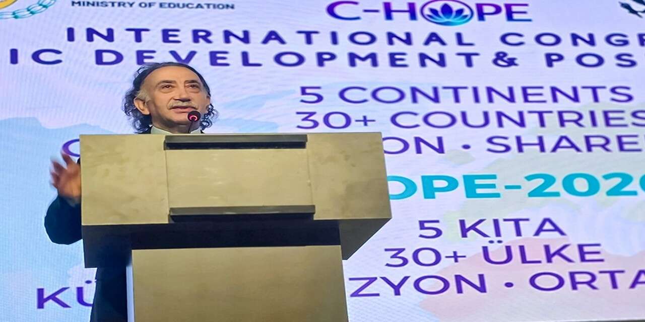 Prof. Dr. Musa Gençcelep KKTC’de panelde konuştu