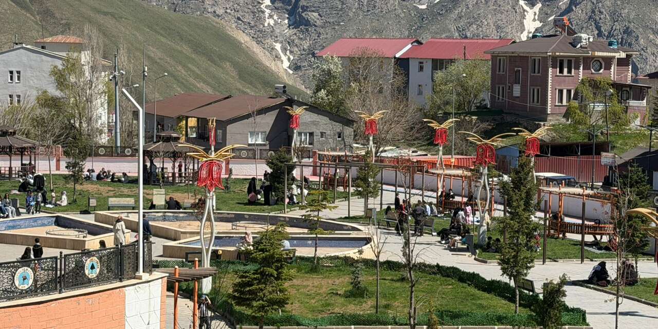 Kent Parkta doldu taştı