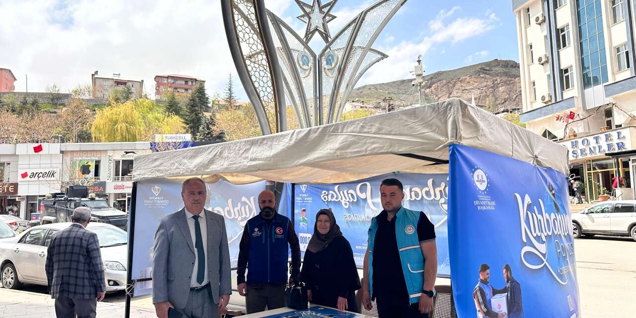 Kurban bağış ve tanıtım stantı açıldı