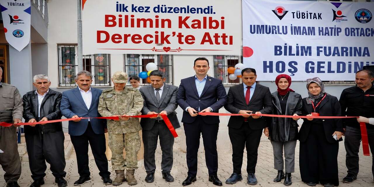 Derecik'te il defa TÜBİTAK bilim fuarı düzenlendi