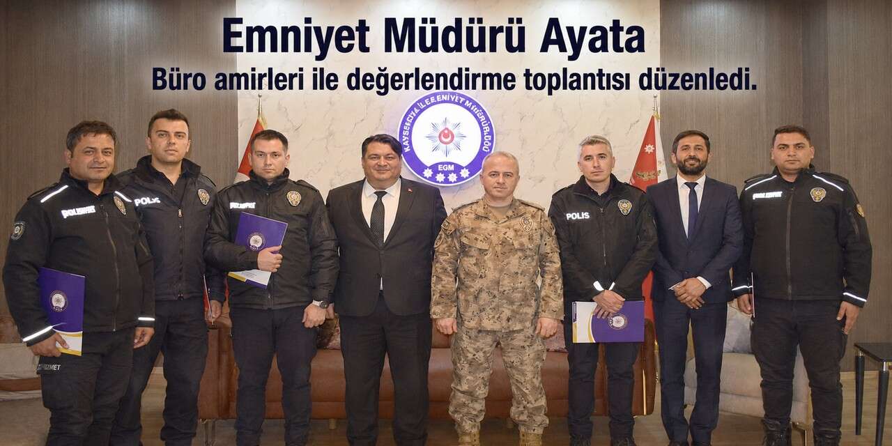 Emniyet Müdürü Ayata'dan değerlendirme toplantısı