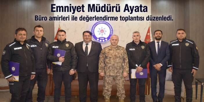 Emniyet Müdürü Ayata'dan değerlendirme toplantısı