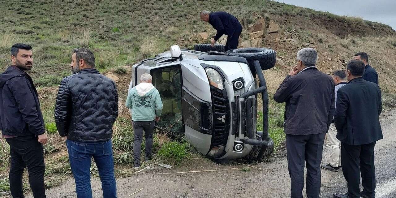 Hakkari-Van karayolunda kaza 1 yaralı