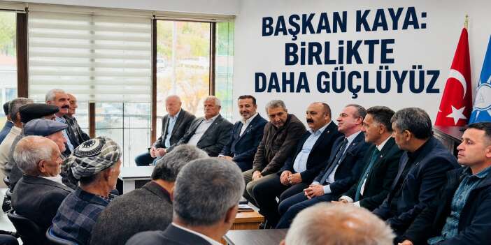 Başkan Kaya'ya yoğun ziyaret trafiği