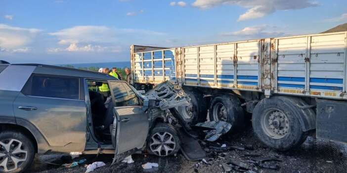 Korkutan kaza: 1'i ağır 6 yaralı