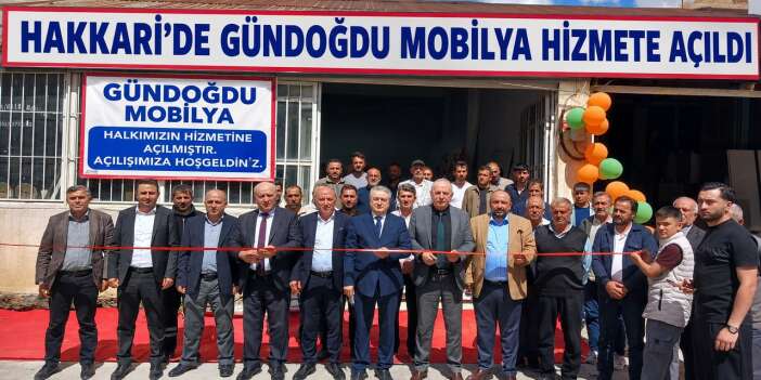 Hakkari'de Gündoğdu mobilya dualarla hizmete açıldı