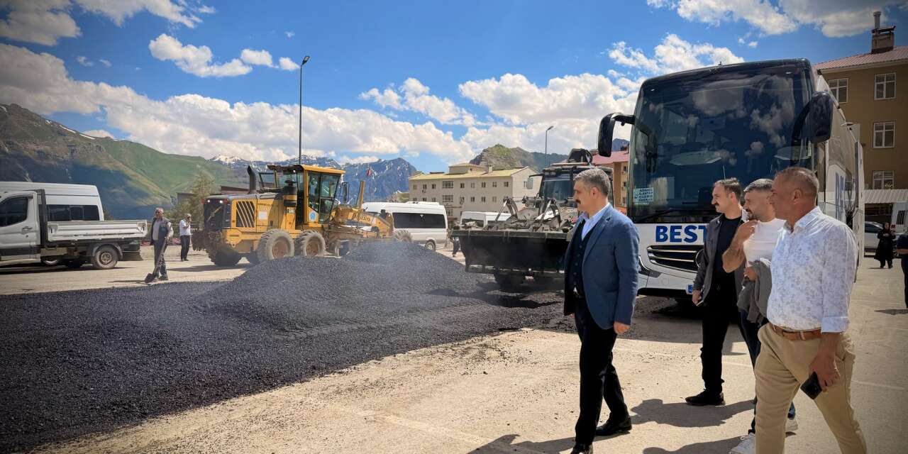 Vali Yardımcısı, Belediye Başkan Yardımcısı Gürbüz sahada incelemelerde bulundu