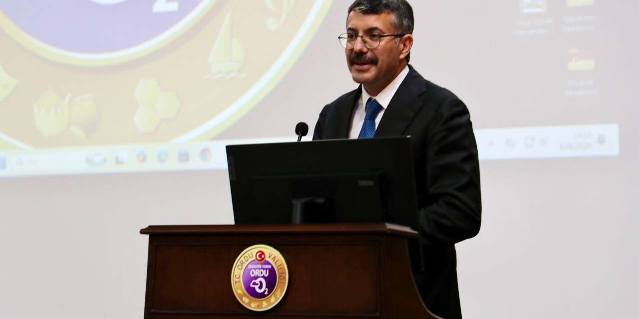 Bakan Yardımcısı Ali Çelik Ordu’da değerlendirme toplantısına katıldı