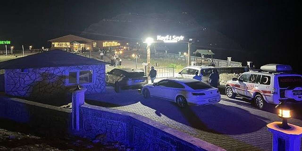 Hakkari Seyir Tepesi’ndeki intihar girişimi engellendi