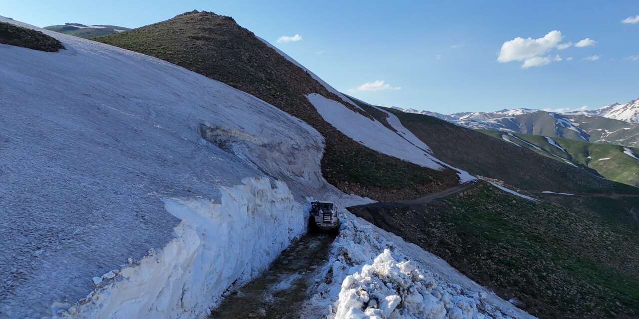 Durankaya Belediyesi yayla yollarını ulaşıma açıyo