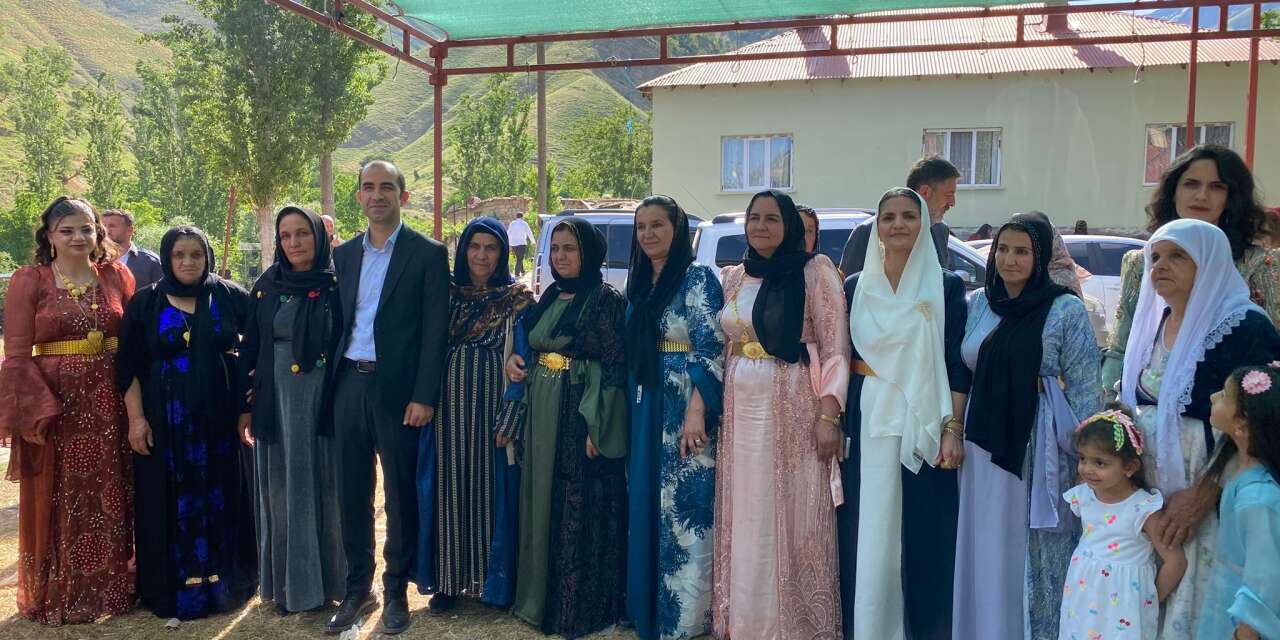 DBP Heyeti Çığlı ve Üzümlü köylerinde halkla buluştu