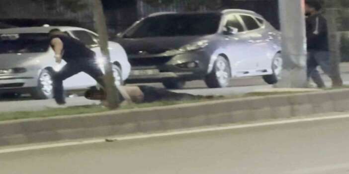 Bıçaklı Saldırgan Vatandaş Tarafından Etkisiz Hale Getirildi