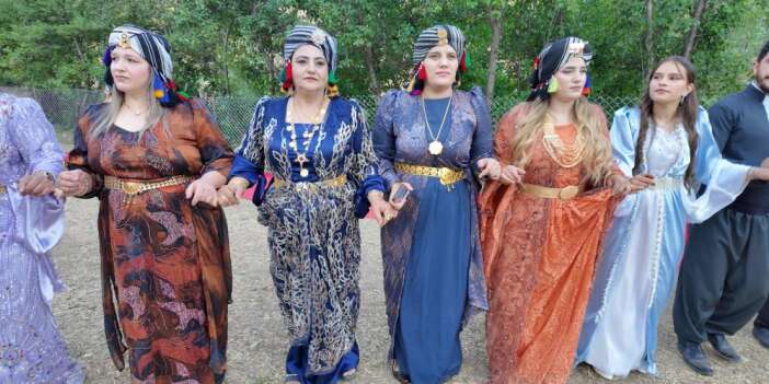 Asırlık Puşi düğünlere renk katıyor