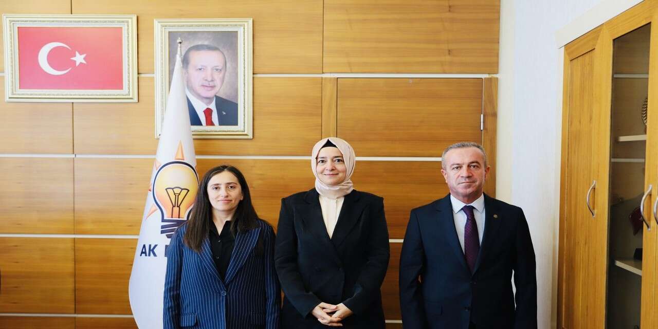 Şehit Emaneti Demir’den AK Parti Genel Merkezi’ne anlamlı ziyaret