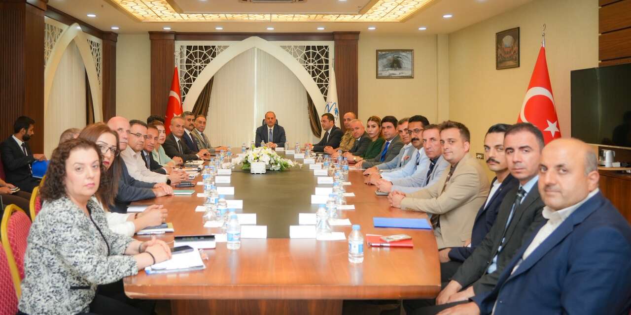 Hakkâri’de Bağımlılıkla mücadele toplantısı düzenlendi