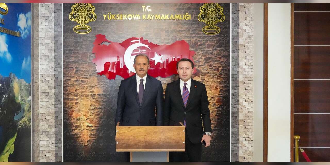 Vali Taşyapan'dan Kaymakam Hülür'i ziyaret etti