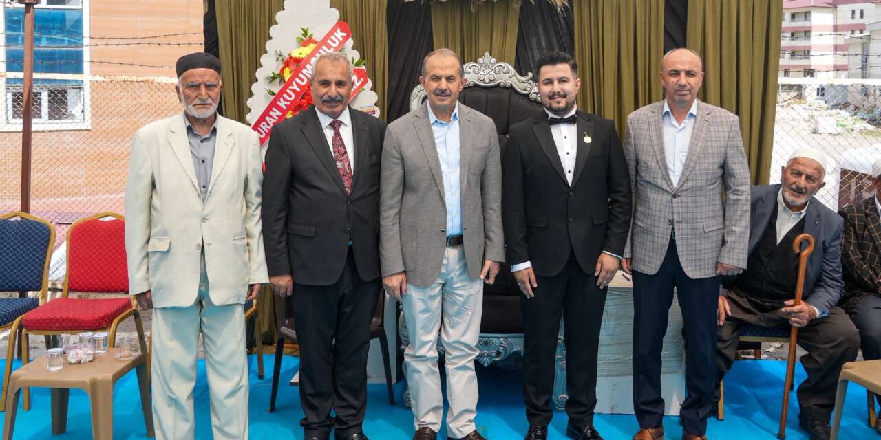 Vali Taşyapan Demirci ailesi düğününe katıldı