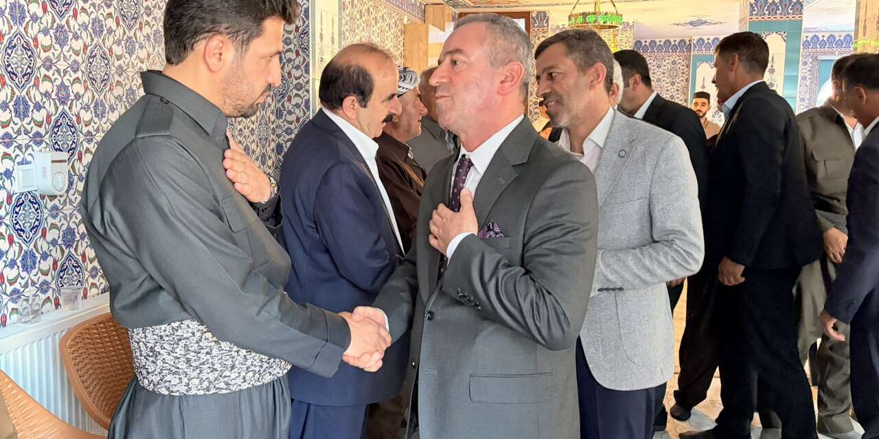 Başkan Kaya'dan Hafız Dinç'in taziyesine katıldı