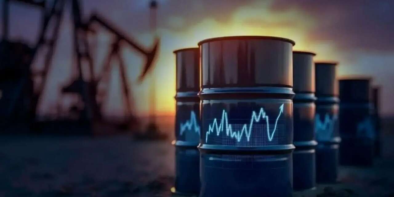Brent petrolün fiyatı yüzde 6'dan fazla yükseldi