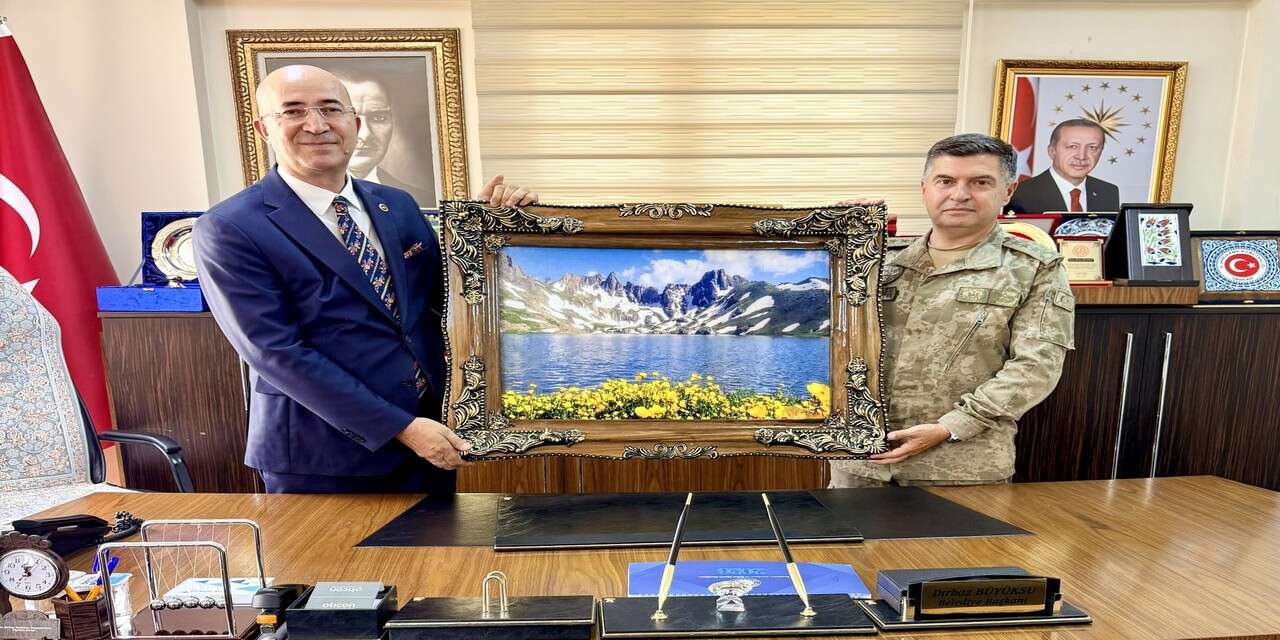 Albay Uğur Öz’den Başkan Büyüksu’ya veda ziyareti