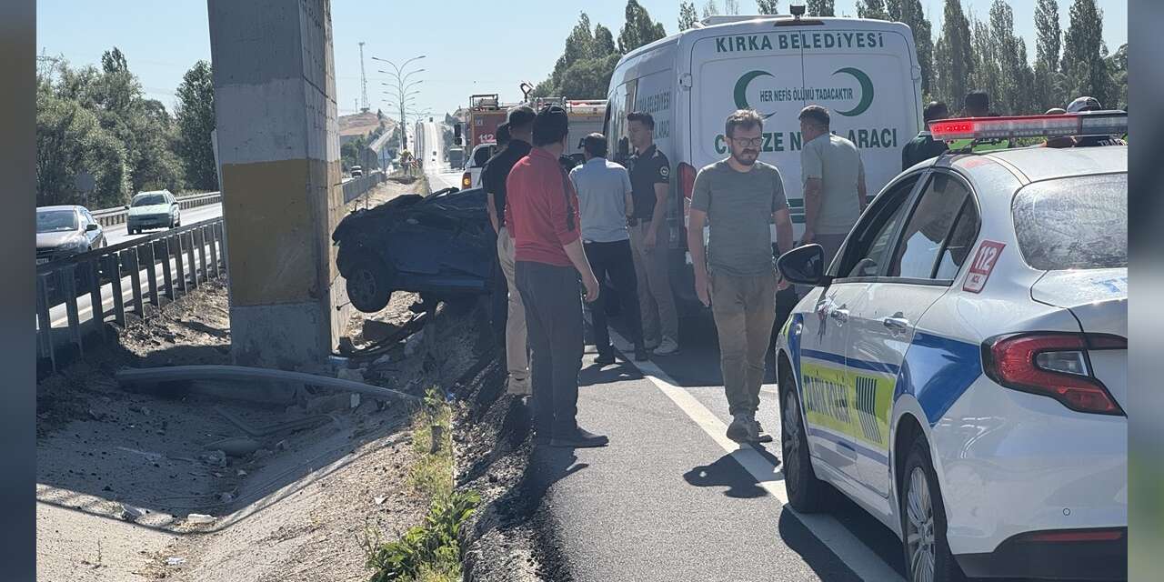 Kahreden Kaza: Genç Çift Öldü,