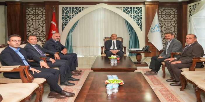 Hakkari Valisi Taşyapan'a Anlamlı Ziyaretler