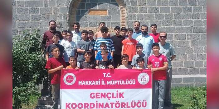 Hakkâri Müftülüğünden gençlere unutulmaz yaz kampı