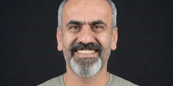 Her Şey Para Değil: Bize dua lazım