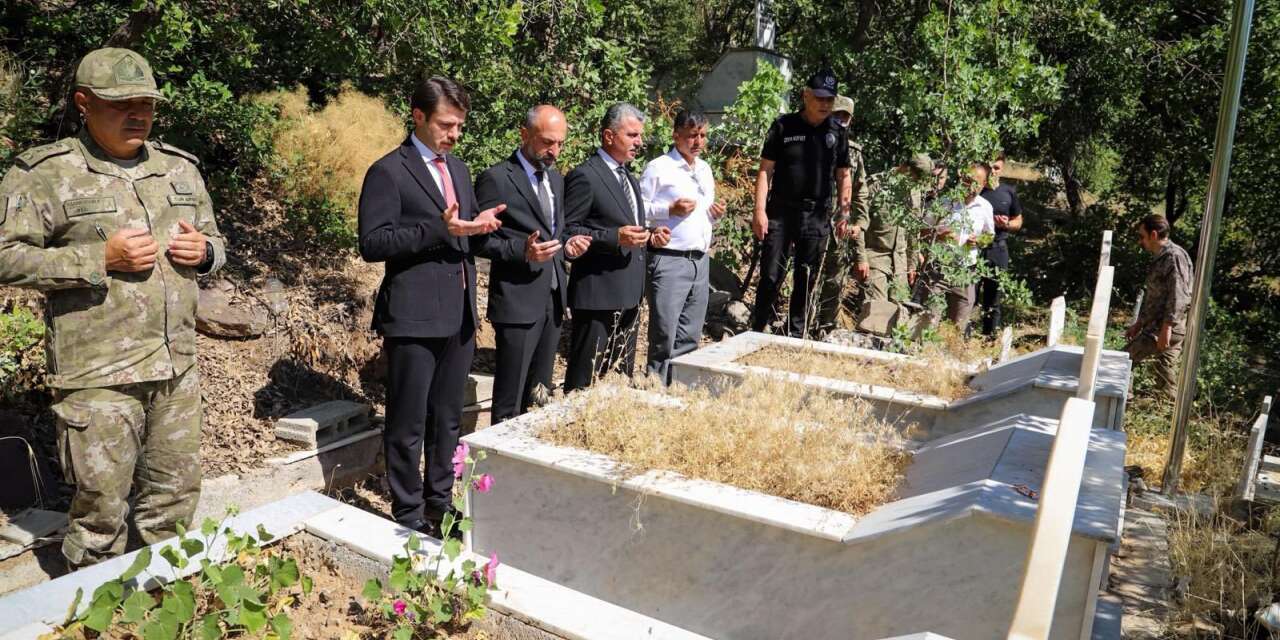Başkan Demir: Şehit aileleri başımızın tacıdır