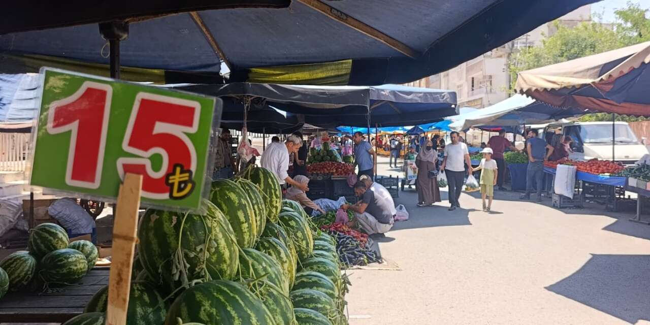 Diyarbakır'da sıcaklar karpuz ve kavuna talebi artırdı