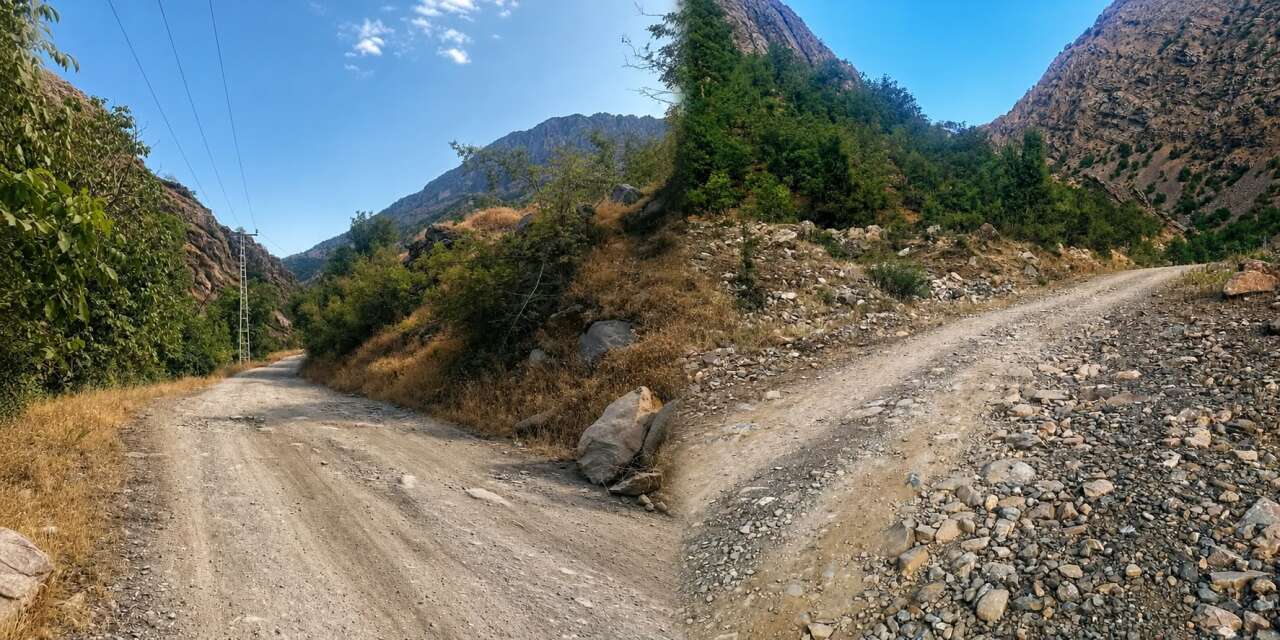 Çukurca Kazan Vadisi’nde asfalt çalışmaları yeniden başlıyor